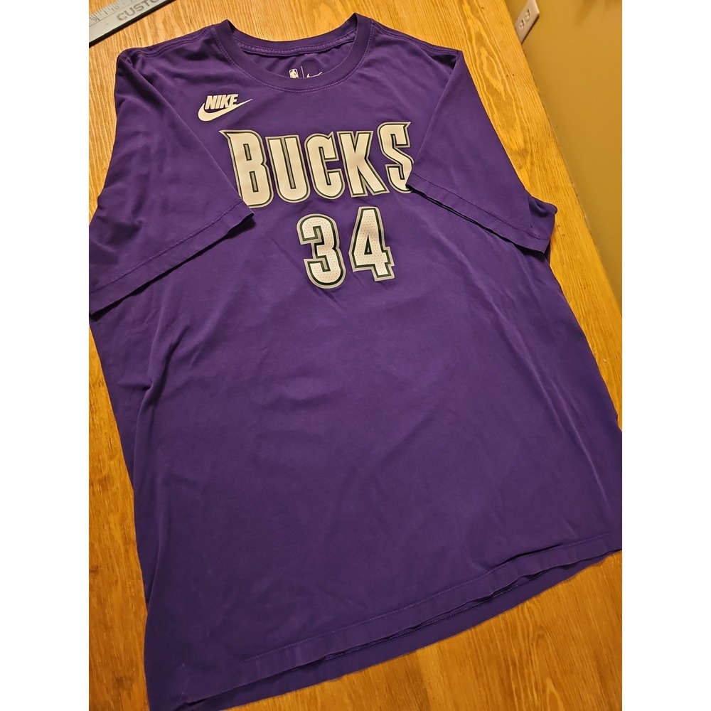 Nike Giannis Antetokounmpo Milwaukee Bucks City Edition 2025 T-Shirt Purp XL
